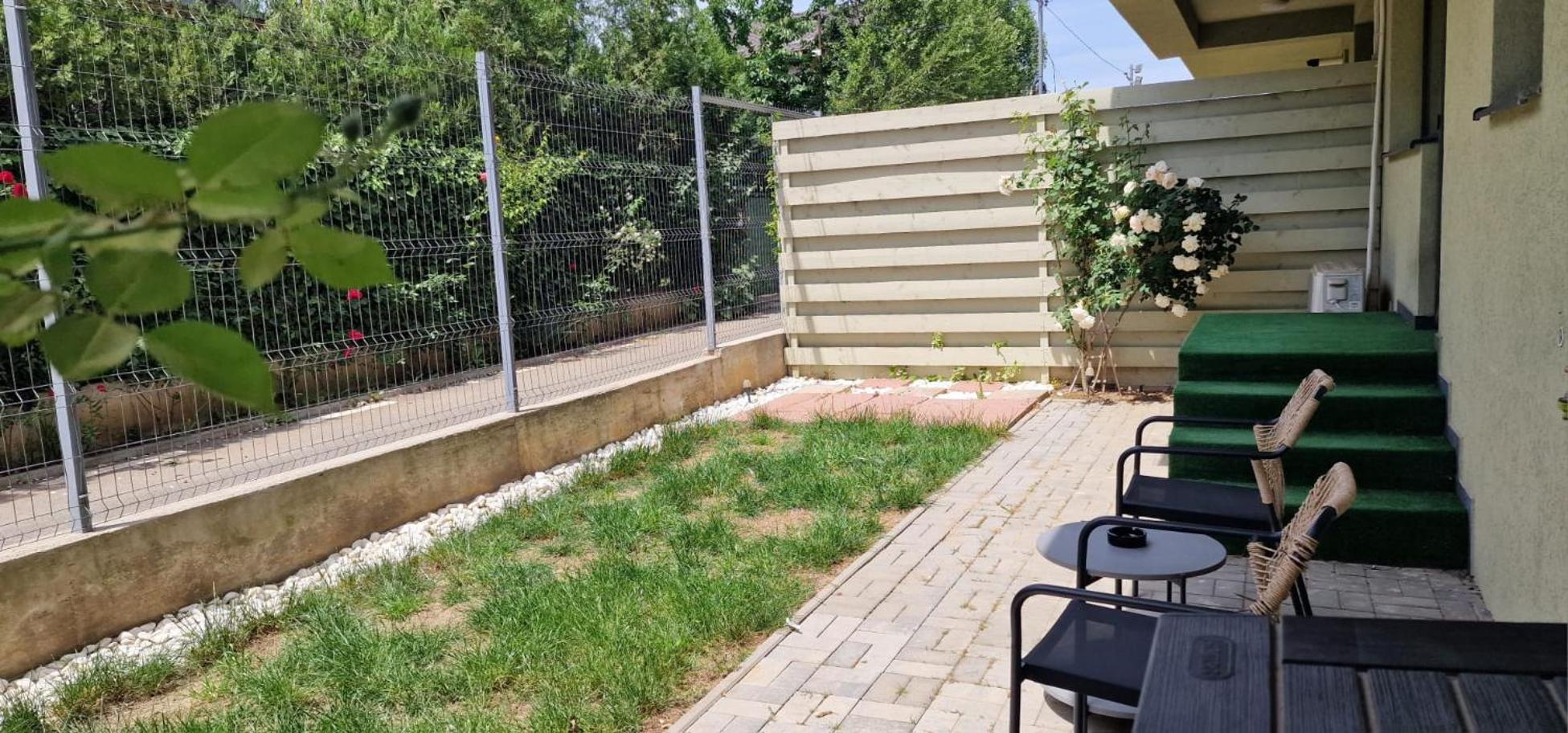אוטופן Amazing Apartament With Garden Bucharest Airport Self Check-In!! מראה חיצוני תמונה